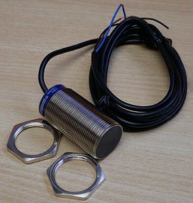 Telemecanique XS630B1PAL2 Inductive proximity sensor