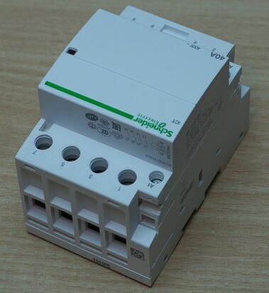 Schneider Electric A9C20844 ict magneetschakelaar 4P 4NO 40a 230V