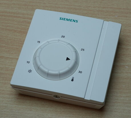 Siemens RAA21 ruimtethermostaat S55770T220