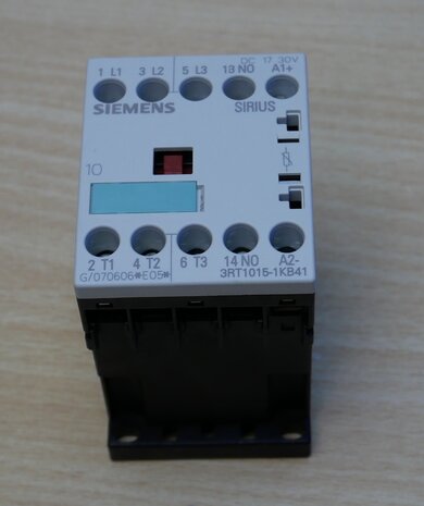 Siemens 3RT1015-1KB41 contactor 3P 1 NO, DC 24 V S00, 3RT10151KB41