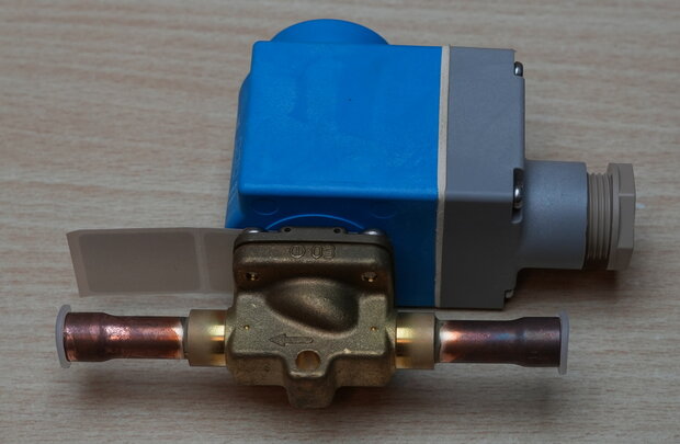 Danfoss 032F2083 EVR 6 valve with 230V coil 3/8''