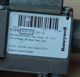 Honeywell VK4115V 1261 4 gasblok (gebruikt)