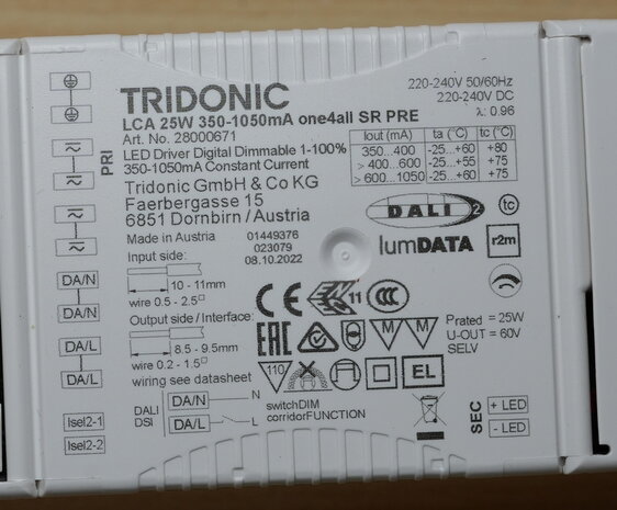 Tridonic LCA 25W 350-1050mA one4all SR PRE LED Driver 28000671