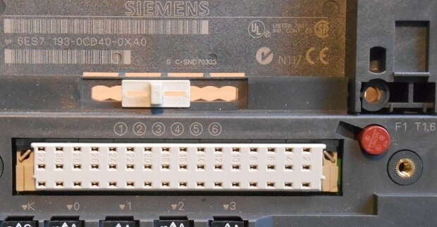 Siemens Terminal Block 1P 6ES7 193-0CD40-0XA0