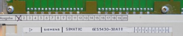 Siemens simatic digital input Module 6ES5430-3BA11 32DI  24VDC