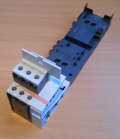 Siemens terminal module voor de ET200S 3RK1903-0AK00