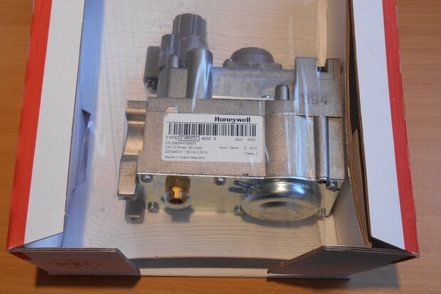 Ferroli 3295017 gasblok V4600C 220V, Agpo 8112657, V4600N4002U