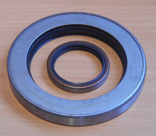 Komatsu 3EB-21-05050 seal kit 3EB2105050