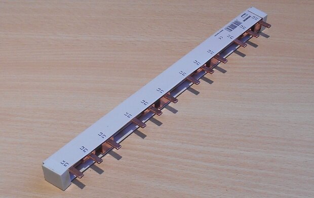 Siemens 5ST3712 kamrail 16mm2 lengte: 250mm, Geschikt voor 4 apparaten